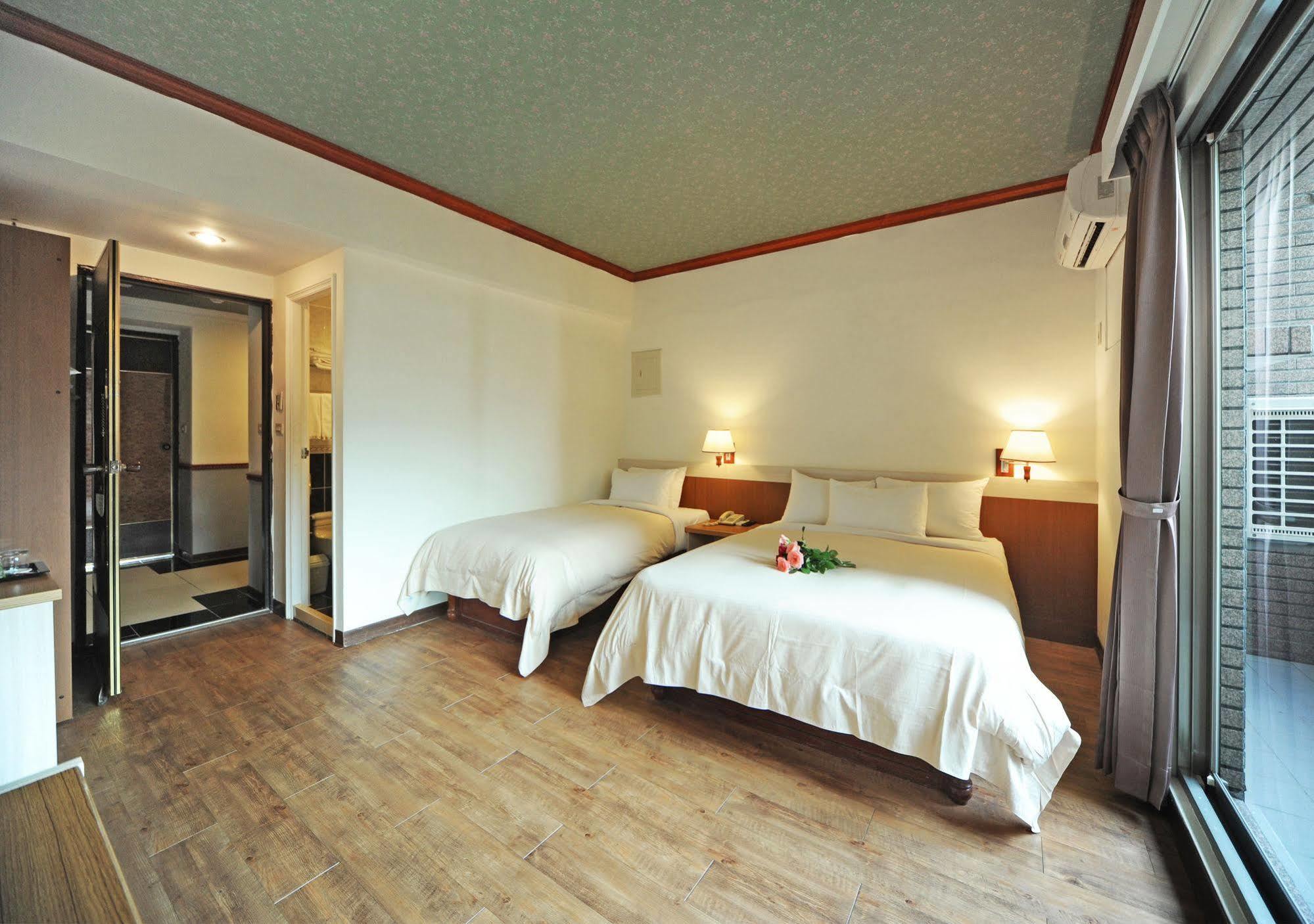 Kenting Holiday Hotel Heng-ch'un Buitenkant foto