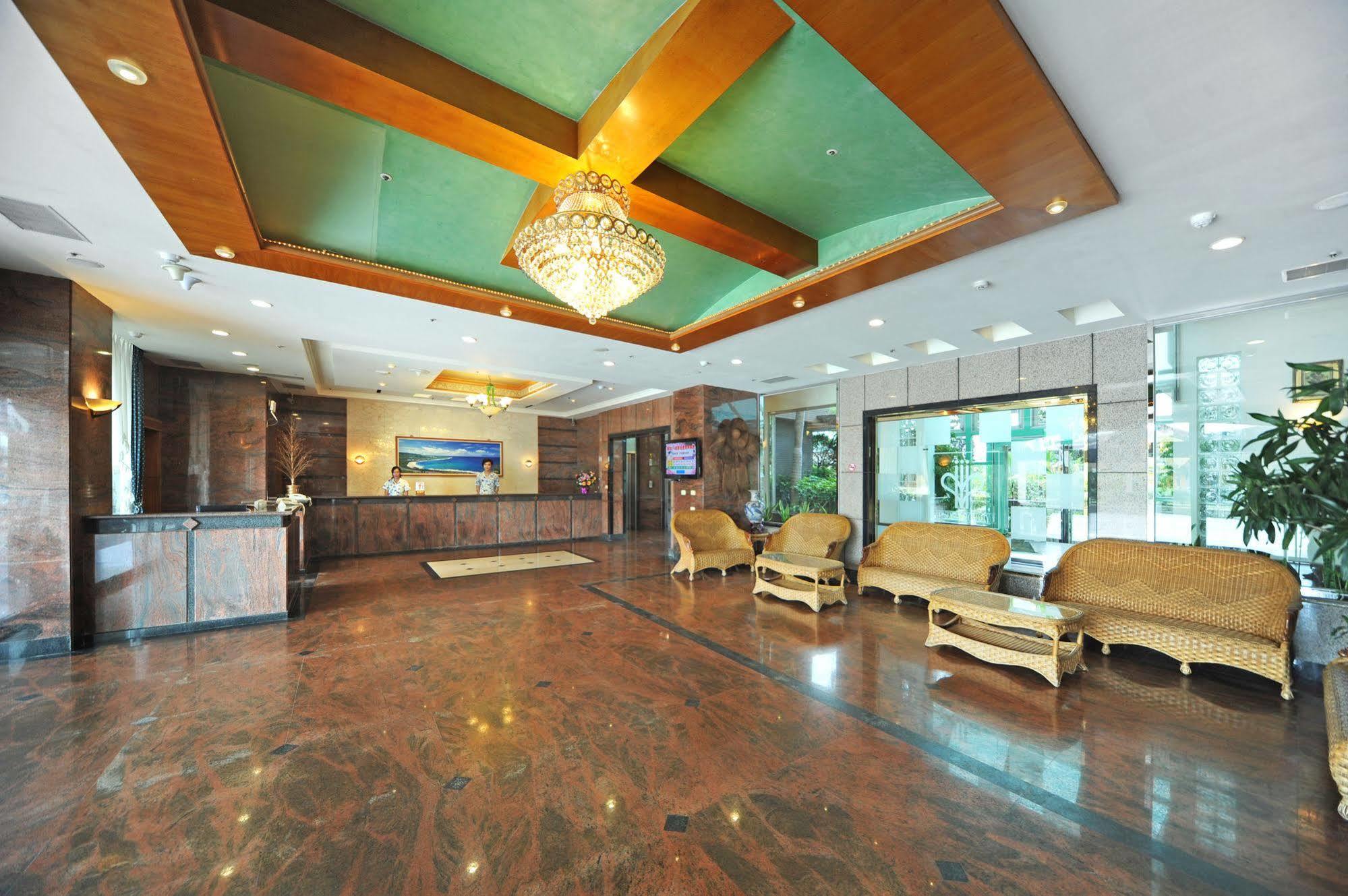 Kenting Holiday Hotel Heng-ch'un Buitenkant foto